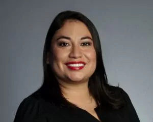 Dr. Sindy Larin