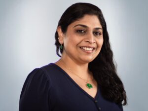 Dr. Sakshi Narayan